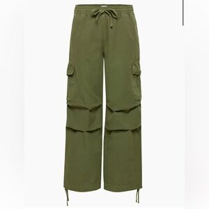 Womens Wilfred Free Green Cargo Pants size 2xs y2k style